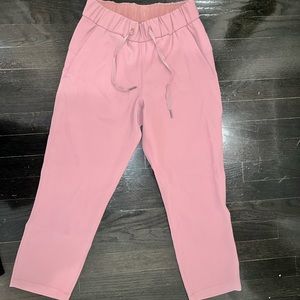 Lululemon Cropped Pants